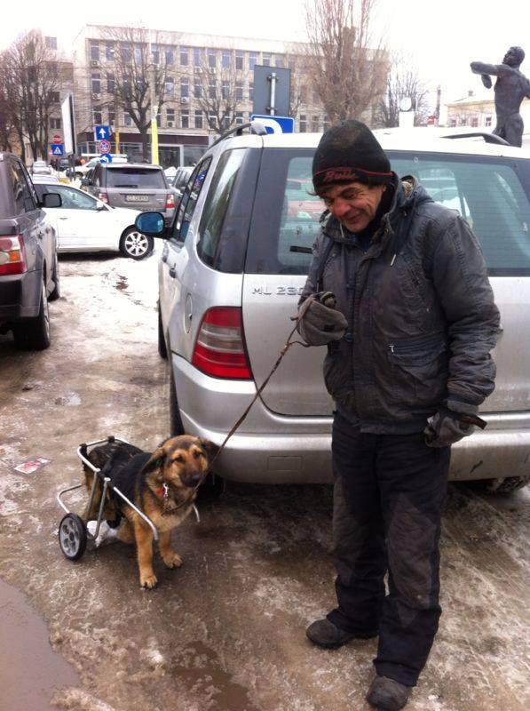 Despre cîini și oameni -IX-. Victimele fascismului cotidian