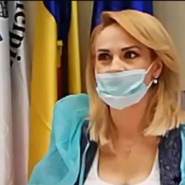 Trăim decenii de isterii mărețe -V-